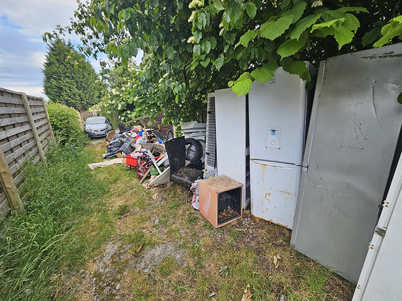 flytipping-lane-gate